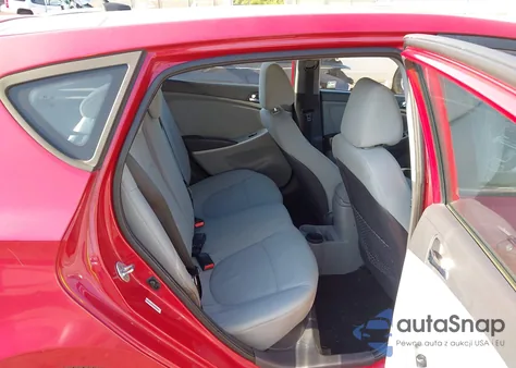 2014 Hyundai Accent Se z USA, uszkodzony, nr VIN KMHCU5AE3EU166176